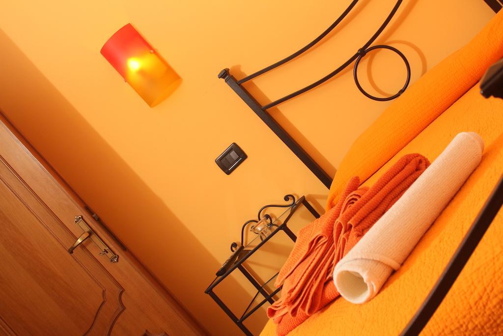 Bed & Breakfast La Rosa Dei Venti Cenova Oda fotoğraf